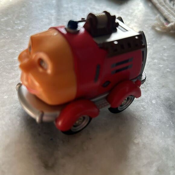 Jay Jay the Jet Plane Vintage Wood Collector Set of 7 Planes and Vehicles - Picture 5 of 15